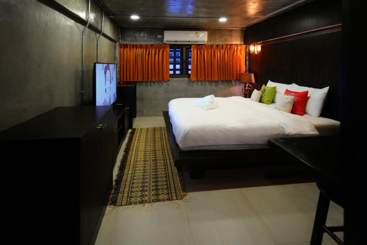 Photohostel Bangkok Extérieur photo